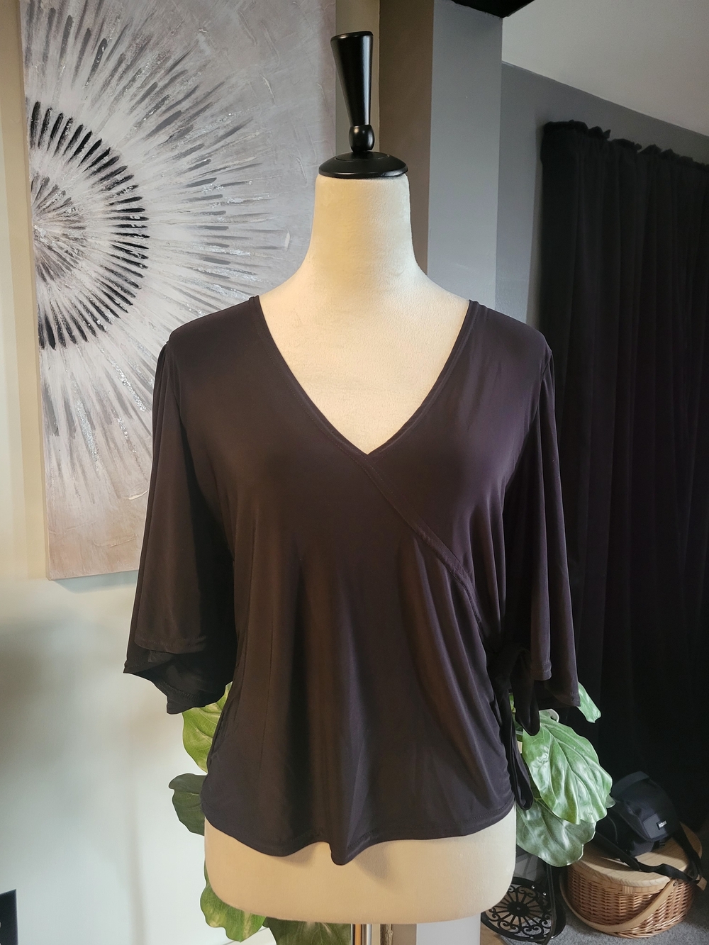 Vintage Chic Flowy Sleeve Top sz 16